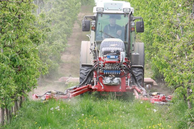 Andererseits ließe sich die Sammlung und Speicherung von Produktionsdaten in einer Blockchain auch für die betriebsinterne Dokumentation nutzen. © Obstland Dürrweitzschen AG